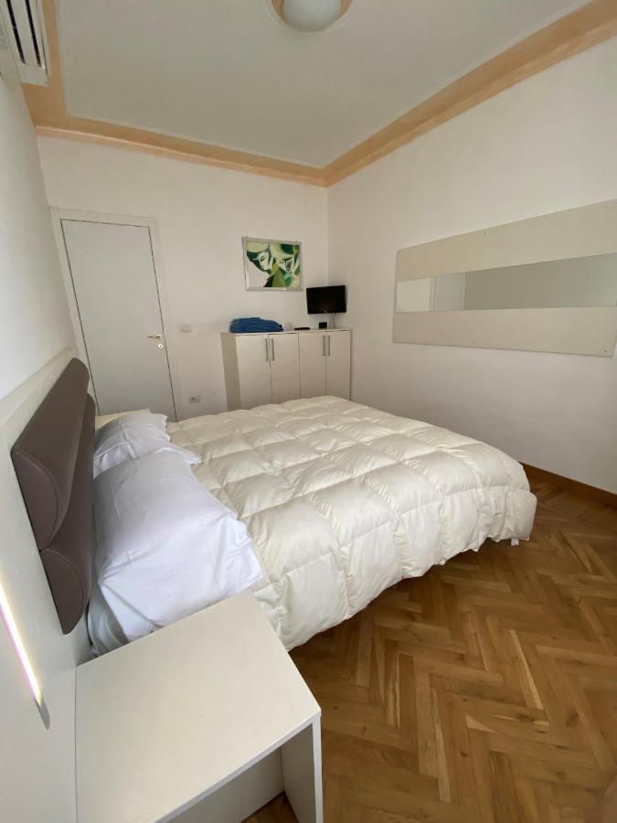 Zeffirino Apartments Sanremo Exterior foto