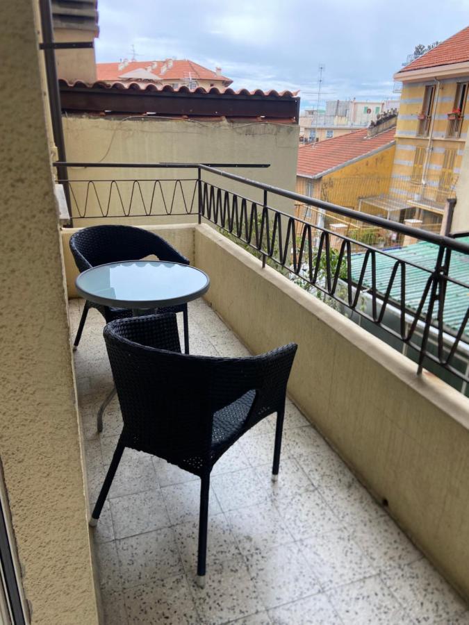 Zeffirino Apartments Sanremo Exterior foto